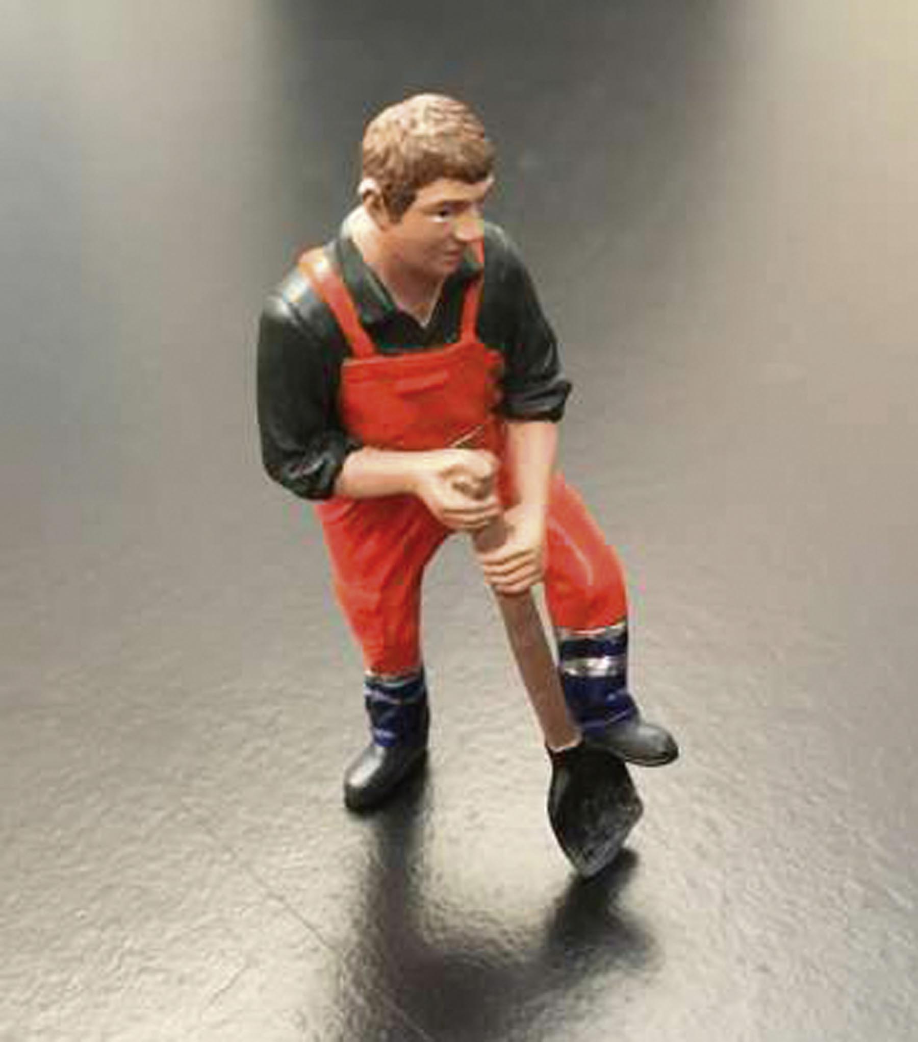 Figur „Roland gräbt mit dem Spaten“ Modell von AT Collections 1:32
