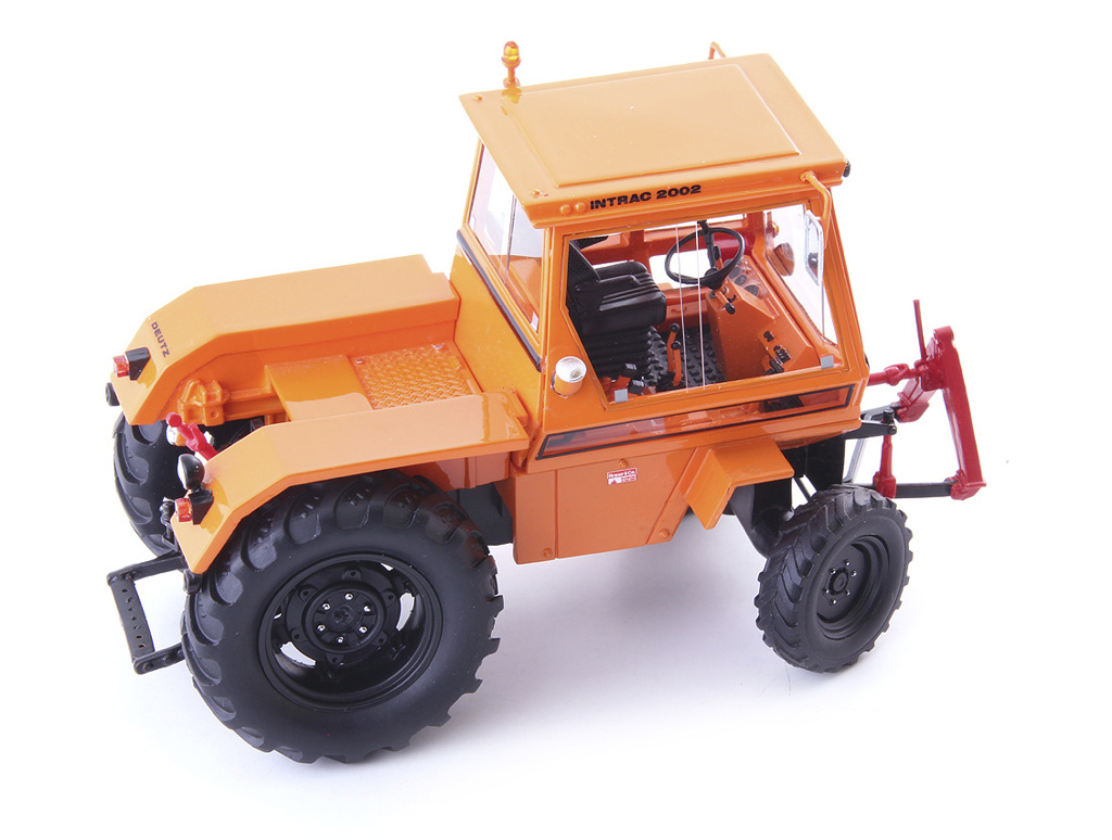 Deutz Intrac 2002 Kommunal orange Limited Edition Modell von AutoCult 1:32
