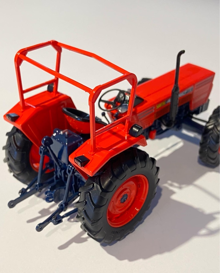 Same Drago Limited Edition Modell von Modelagrisystem 1:32