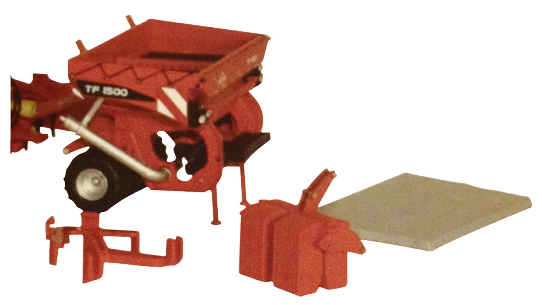 Kuhn TF 1500 Fronttank mit Fahrgestell  Modell von Replicagri 1:32