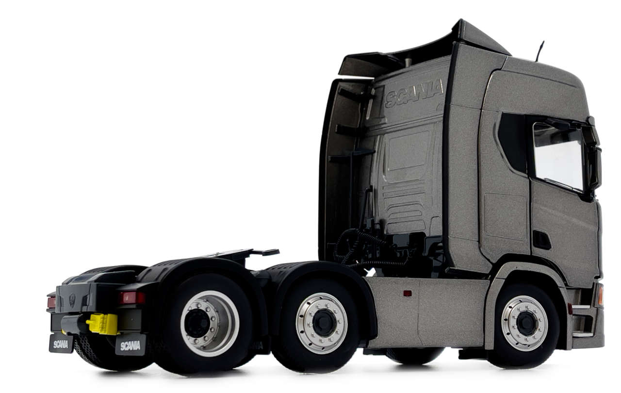 Scania R500 6x2 dunkelgrau Modell von MarGe Models 1:32