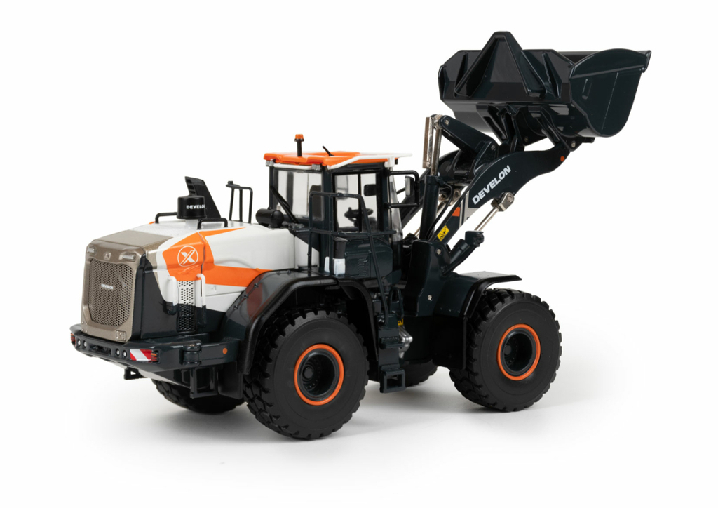 Develon DL 420 Radlader Konzept X-1