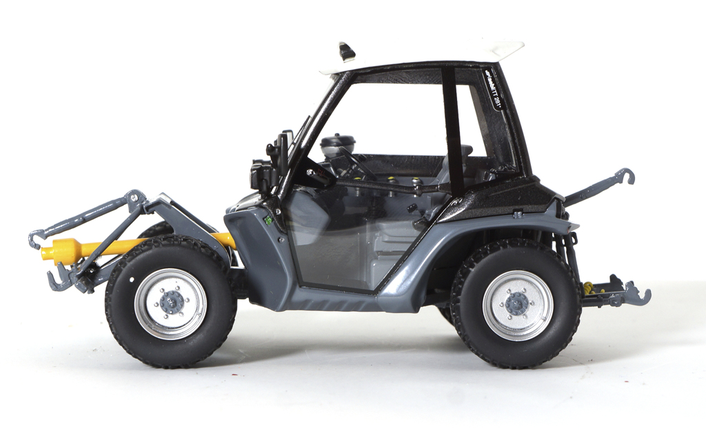 Aebi Terratrac 281 Black Modell von PowerTrac Models 1:32