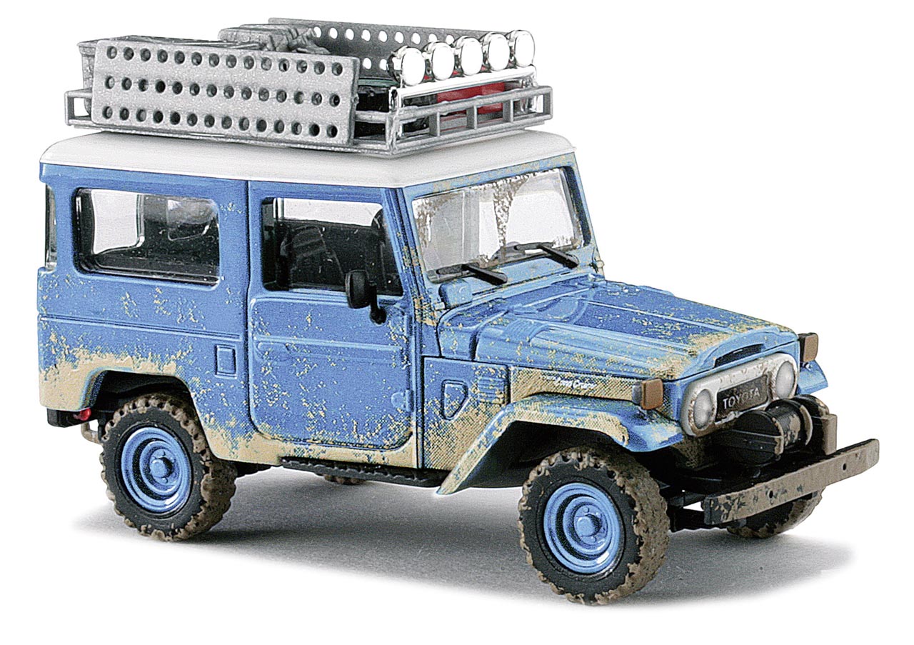Toyota Land Cruiser J4 - Offroad - Modell von Busch 1:87