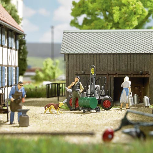 Fasstankstelle (Fertigmodell) Modell von Busch 1:87