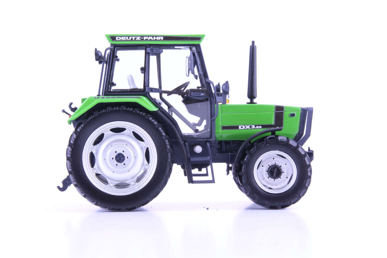 Deutz-Fahr DX 3.65 StarCab 4WD 2nd Edition Modell von agrarfox 1:32