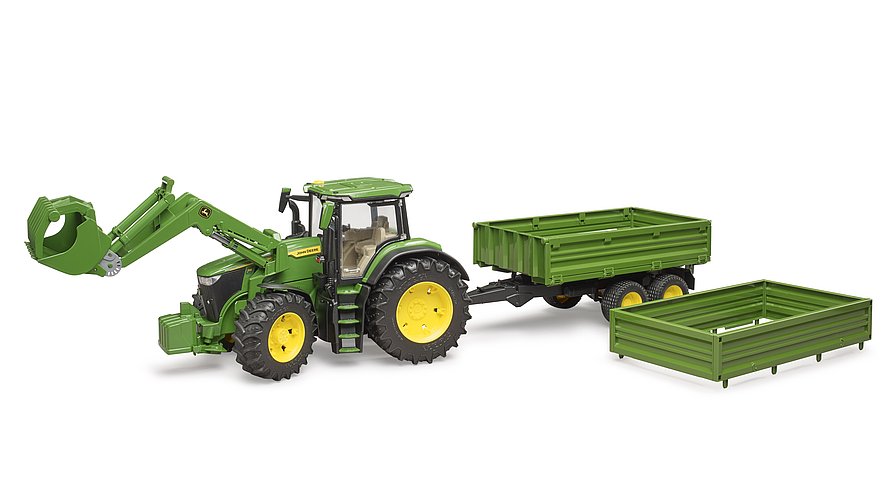 John Deere 7R 350 mit Frontlader und Tandemachstransportanhänger