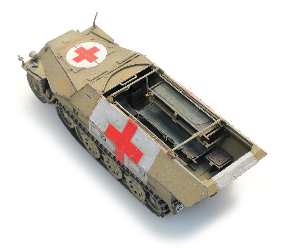 Sdkfz 251/8 Ausf D Sanitätspanzer Modell von Artitec 1:87
