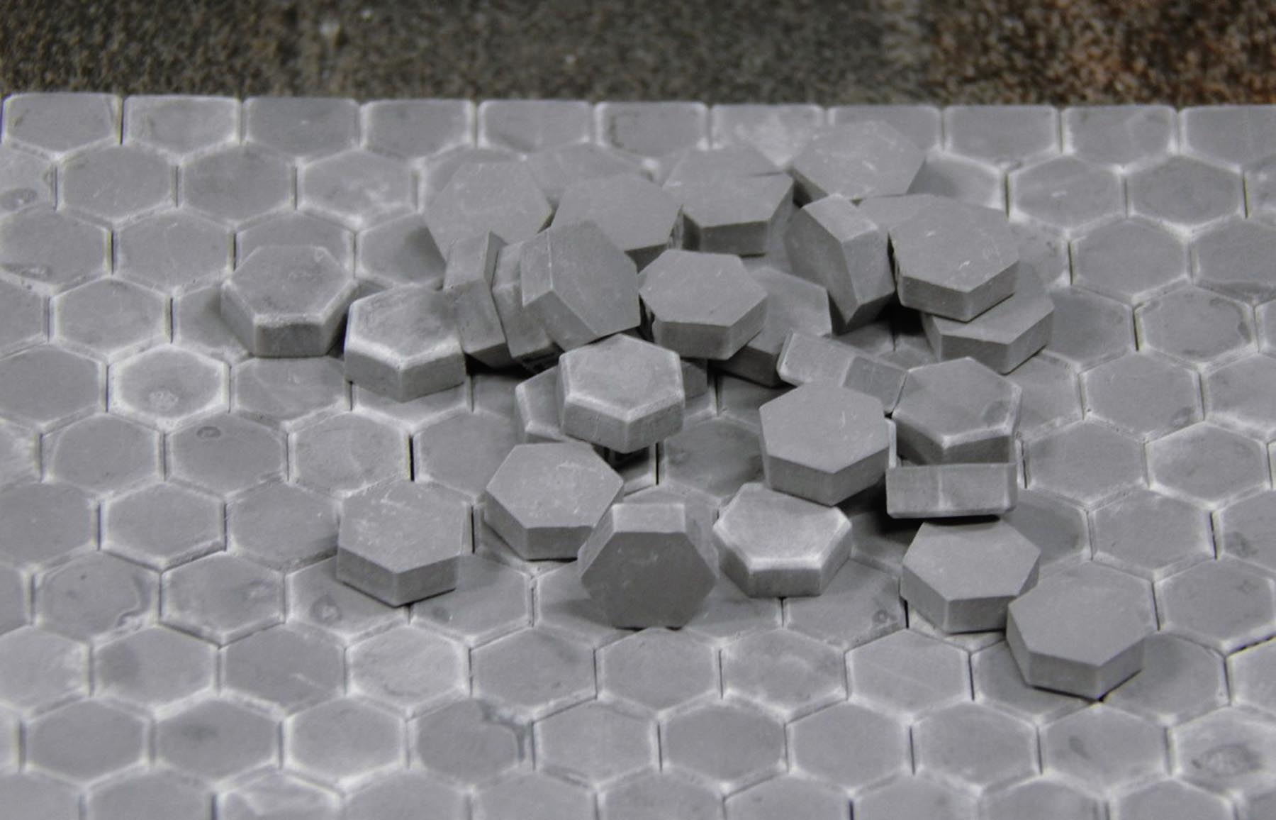 Pflastersteine Hexa dunkelgrau 540 Stck. Modell von Juweela 1:32