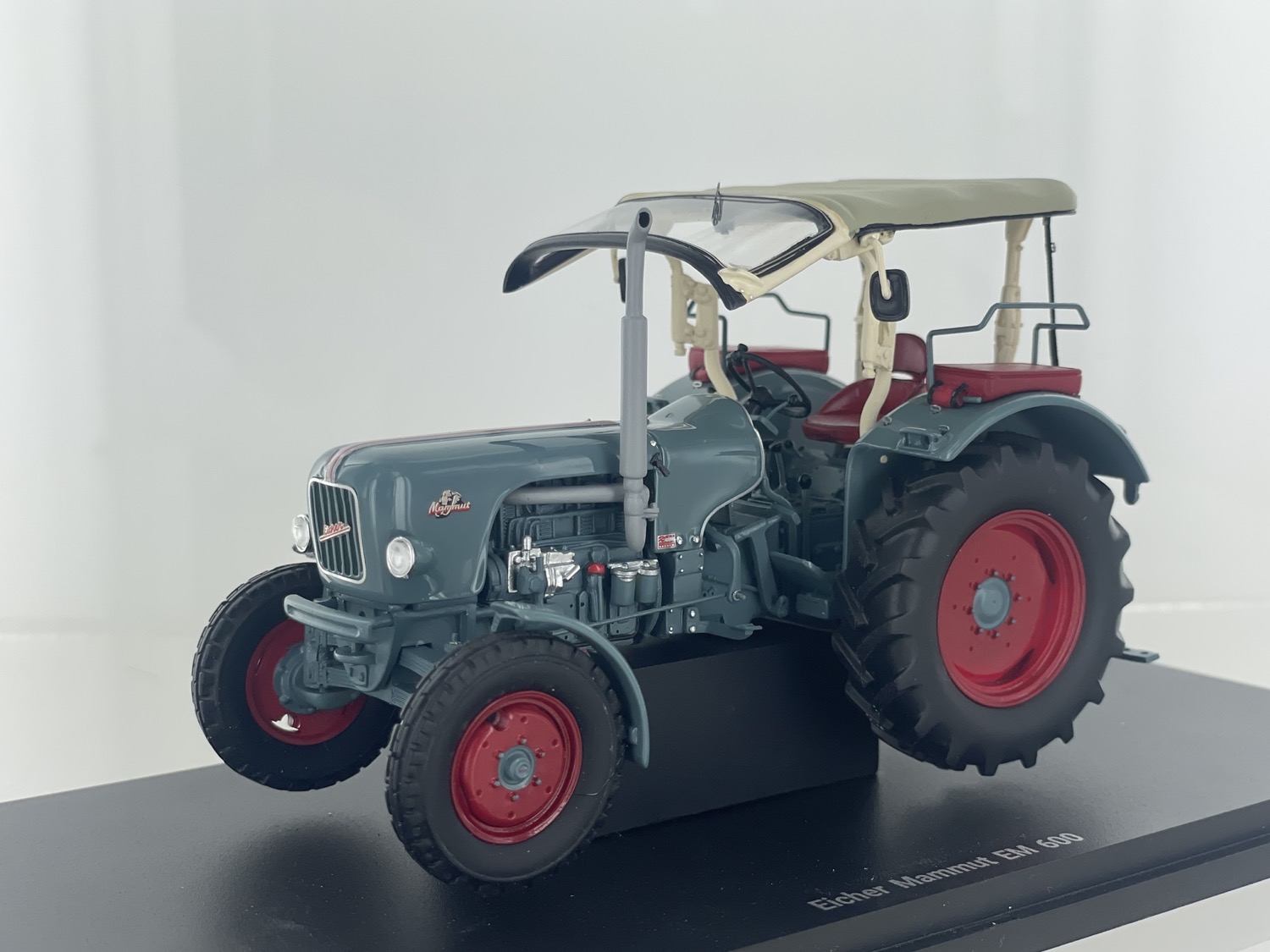 Eicher Mammut EM 600 2WD Lim. Edt. Modell von AutoCult 1:32