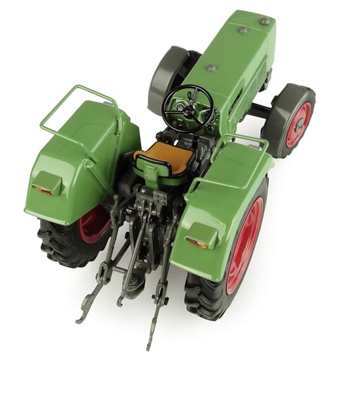 Fendt Farmer 3S – 2WD Modell von Universal Hobbies 1:32