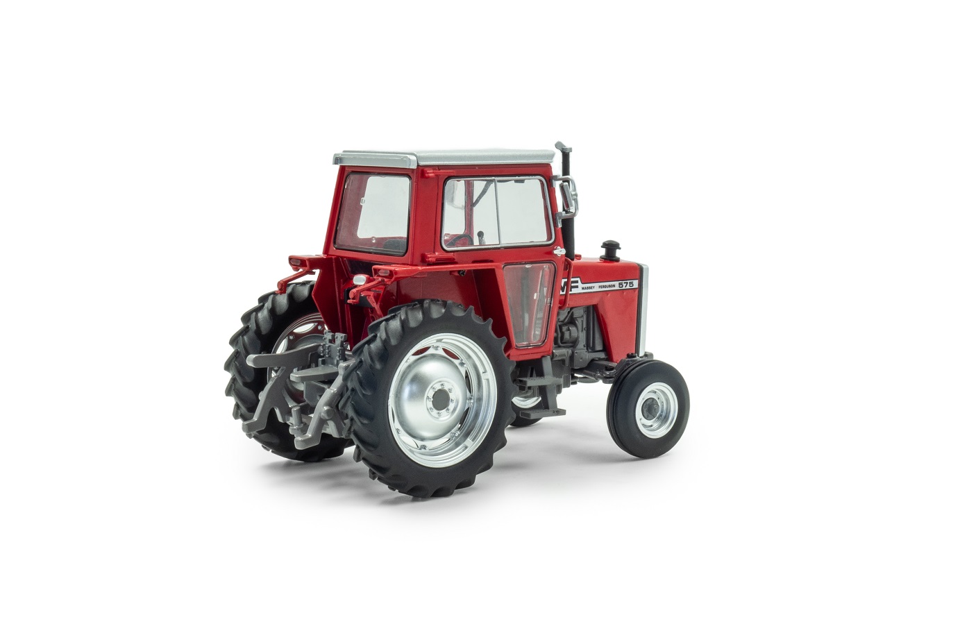 Massey Ferguson 575 2WD rot Limited Edition Modell von Universal Hobbies 1:32