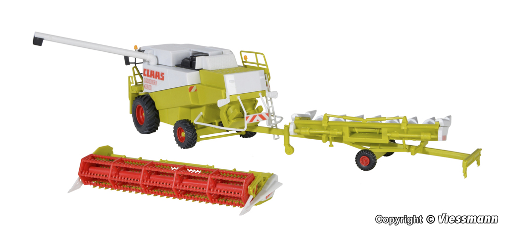 Claas Mähdrescher mit Schneidwerk und Maisgebiss (Bausatz) Modell von kibri 1:87