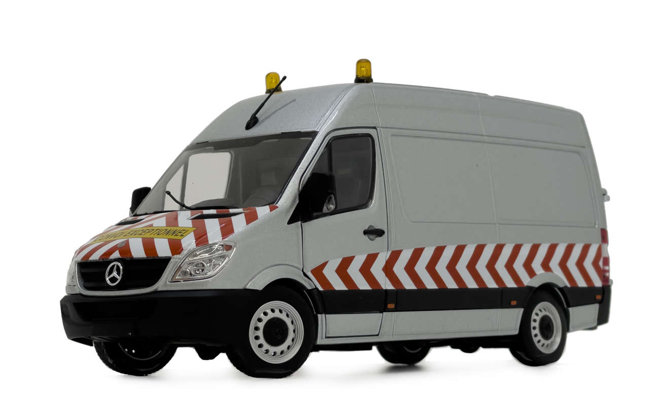 Mercedes-Benz Sprinter Convoi Edition silber-1