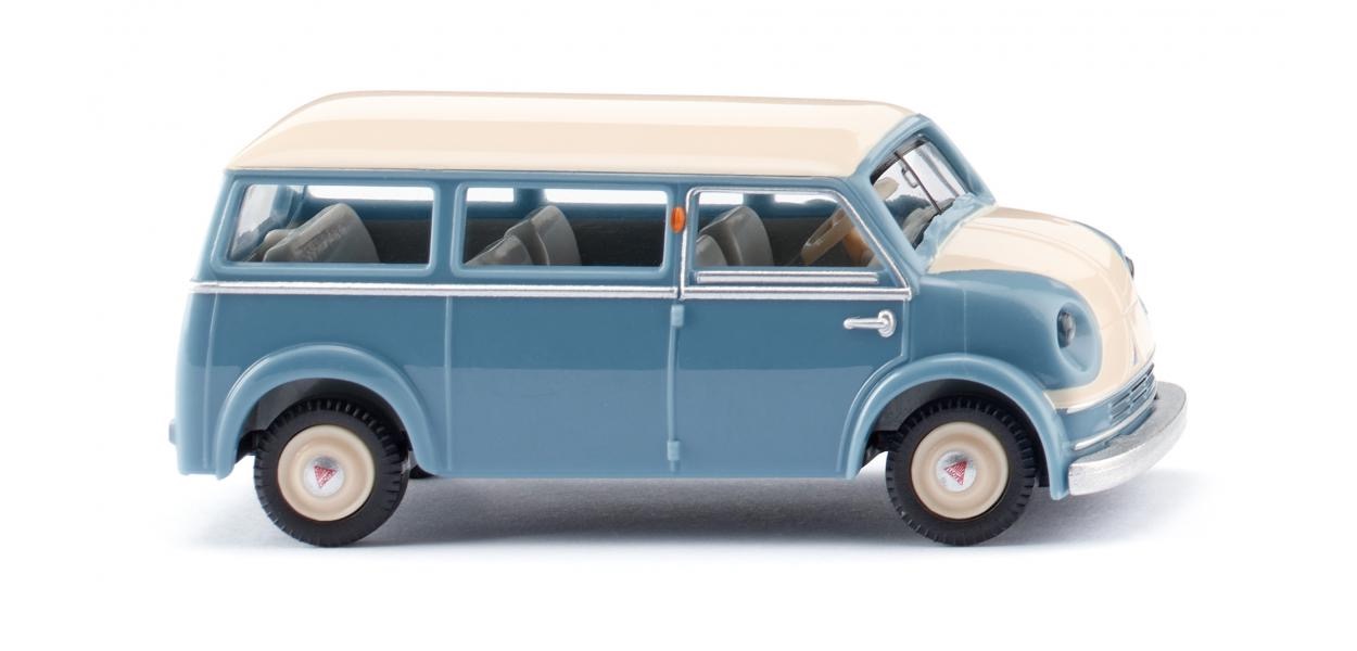 Lloyd LT 500 Bus pastellblau  Modell von WIKING 1:87