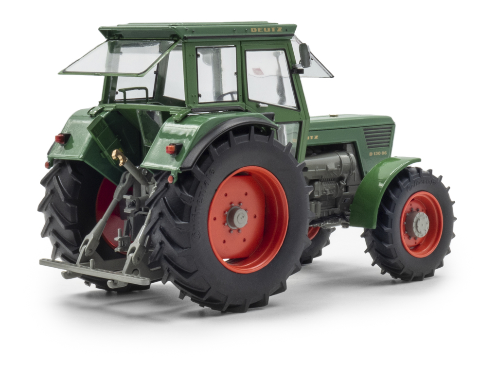 Deutz D 130 06 mit Kabine (1977-1978) Modell von Weise-Toys 1:32