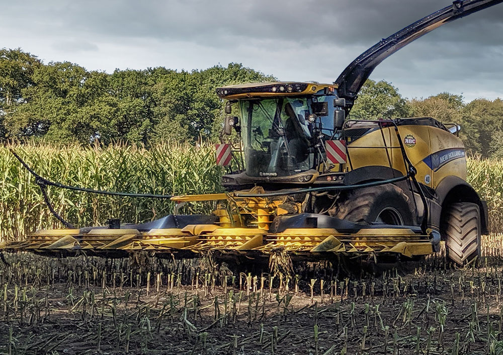 New Holland FR 920 Poster-1