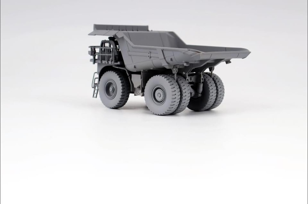 CAT 785 Steinbruchmuldenkipper Modell von DieCast Masters 1:87