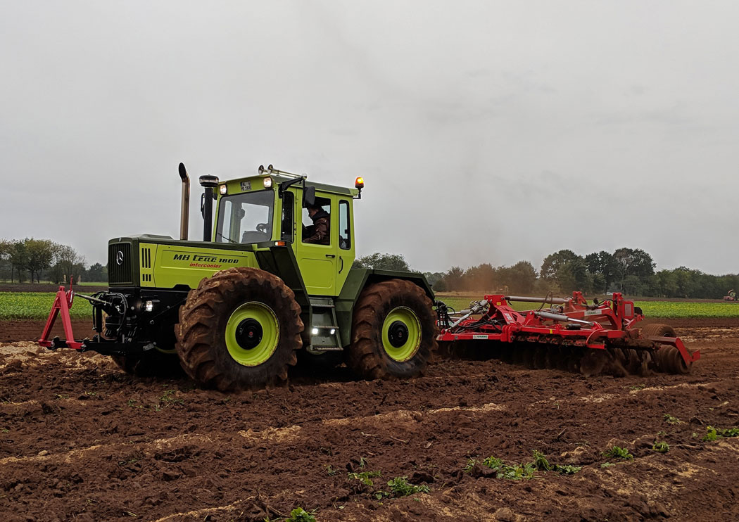 MB trac 1800 intercooler Poster-1