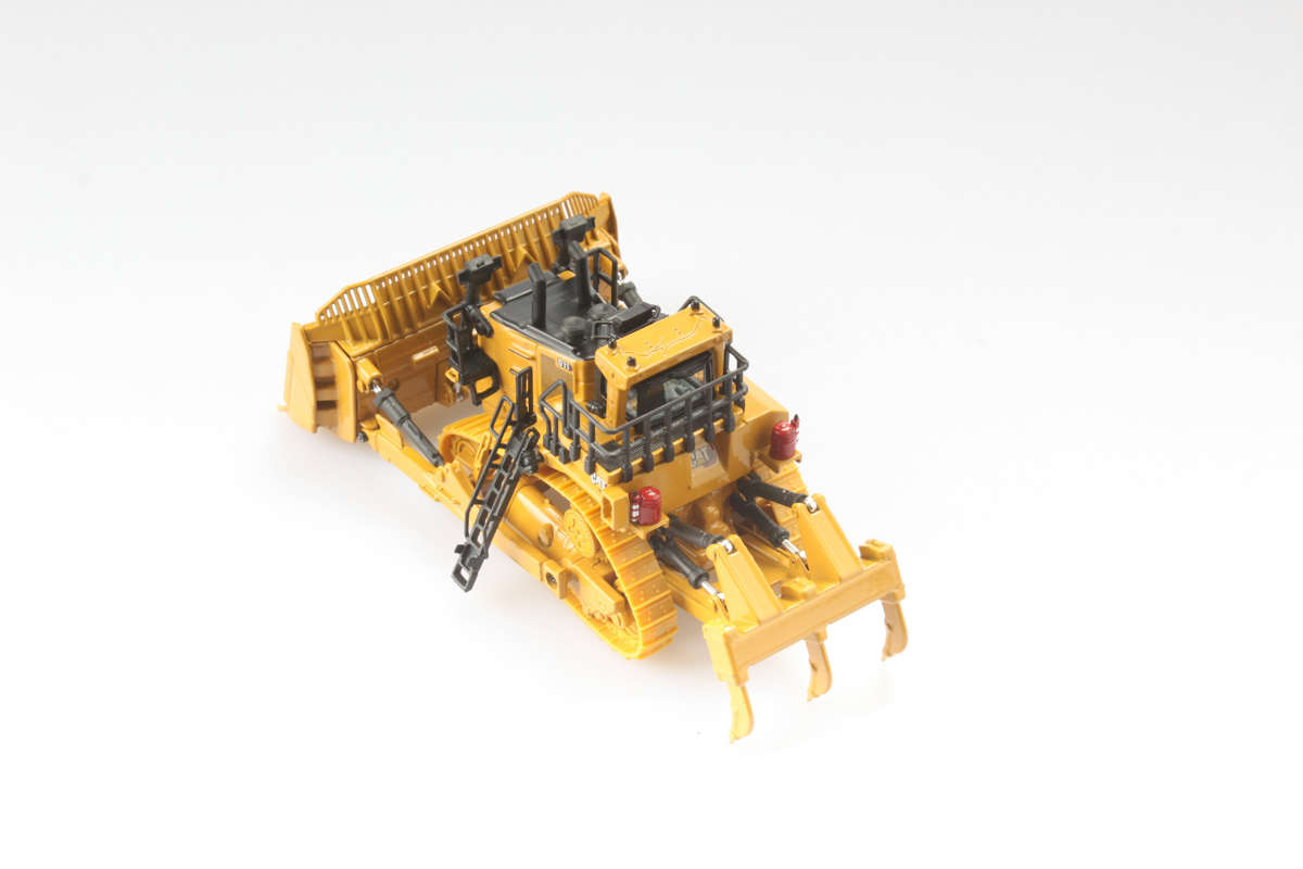 Cat D11 Planierraupe Modell von DieCast Masters 1:87