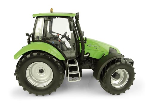 Deutz-Fahr Agrotron 135 MK3 Modell von Universal Hobbies 1:32