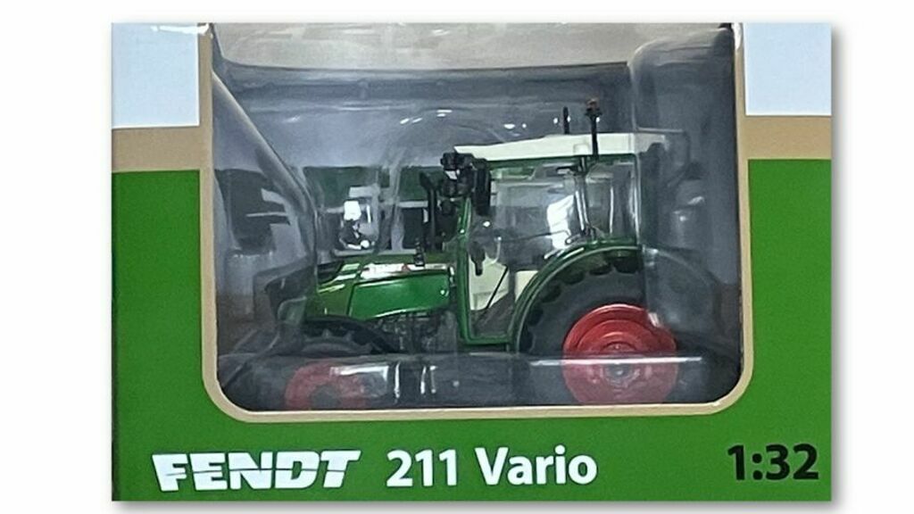 Fendt 211 Vario Special Fendt Edition Modell von USK Scalemodels 1:32