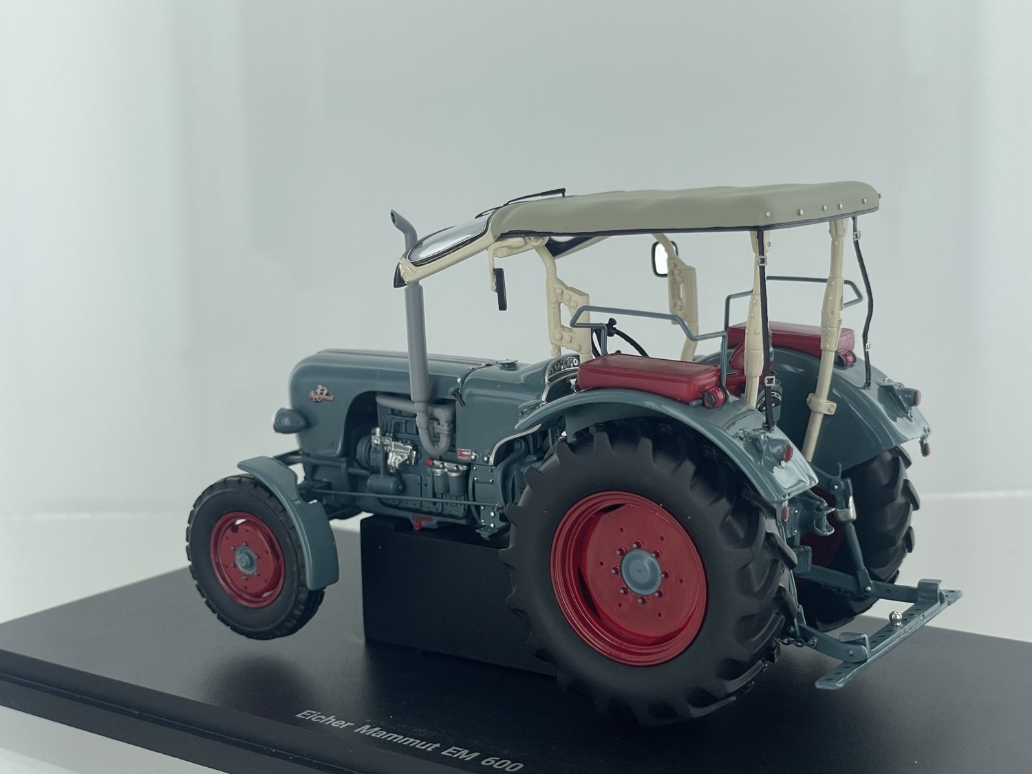 Eicher Mammut EM 600 2WD Lim. Edt. Modell von AutoCult 1:32