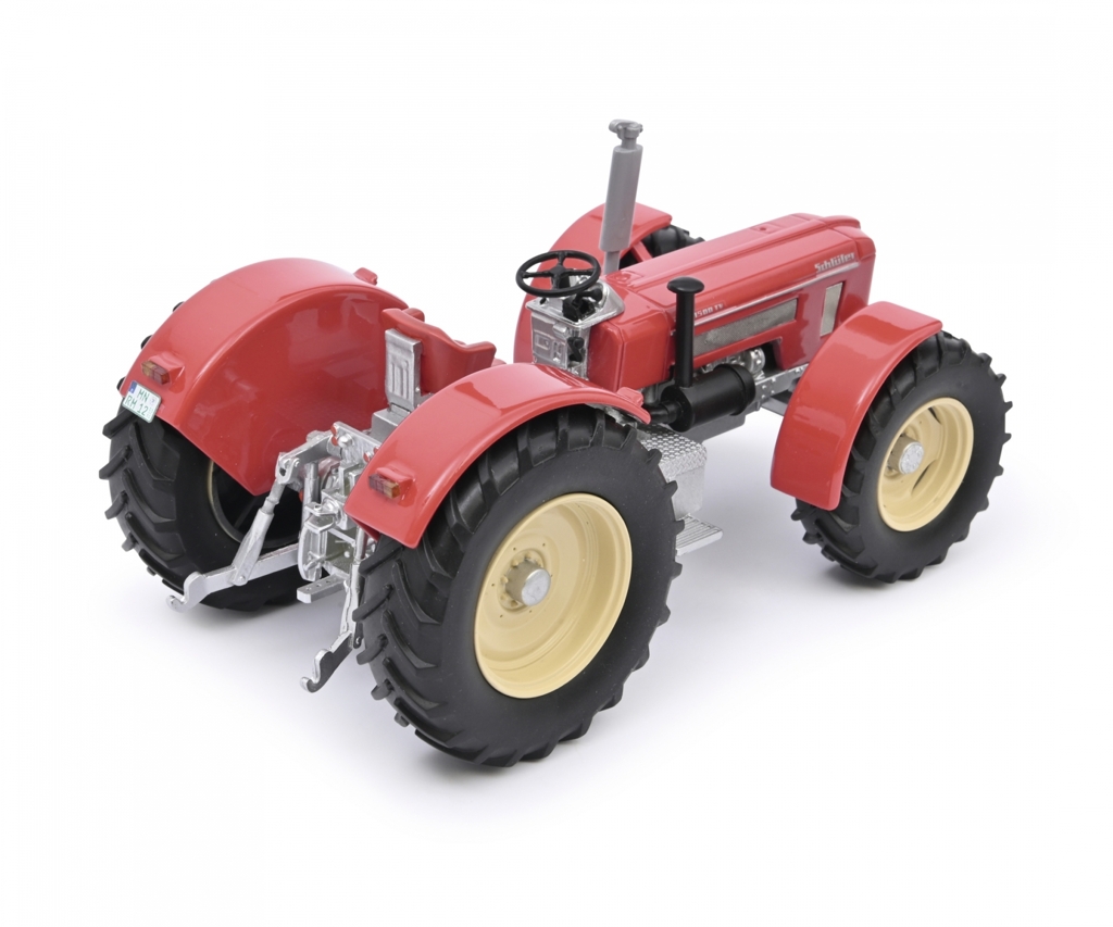 Schlüter Super 1500 TV Modell von Schuco 1:32