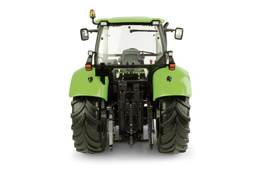 Deutz-Fahr Agrotron 135 MK3 Modell von Universal Hobbies 1:32
