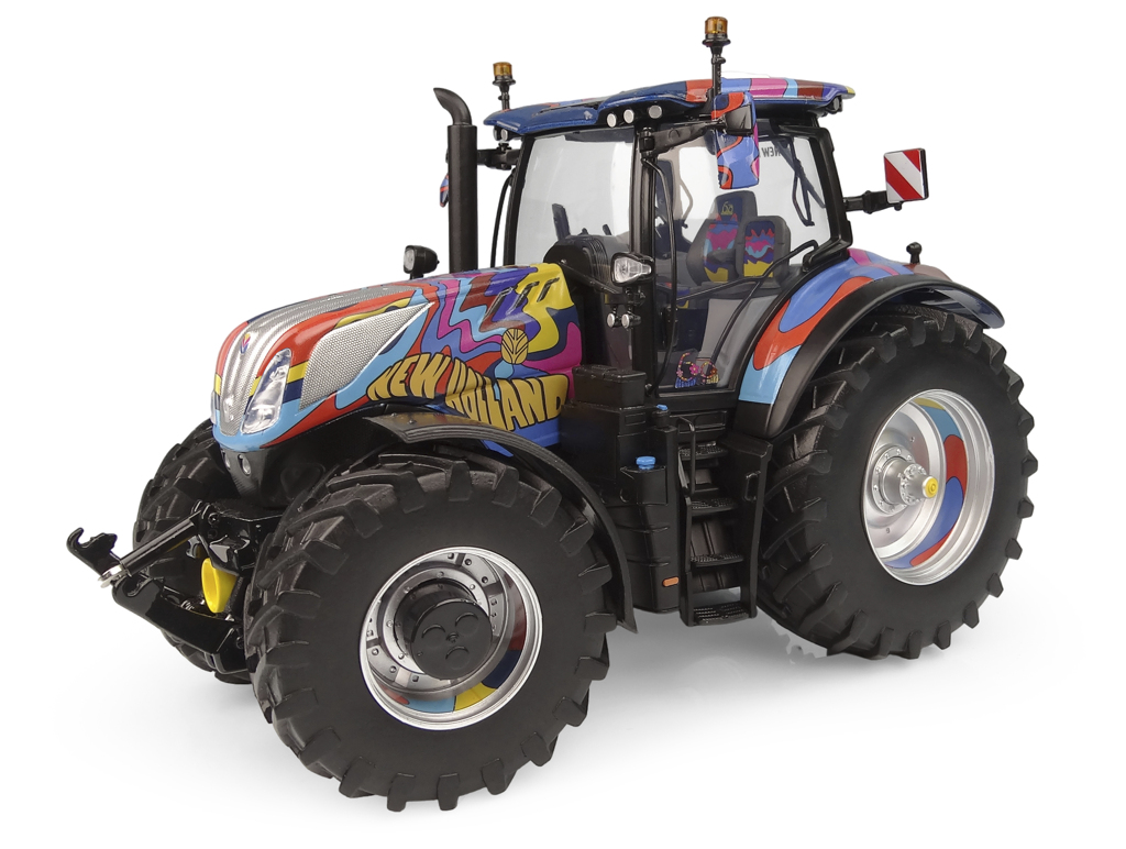 New Holland T7.300 Basildon 60 Years Tractor-1